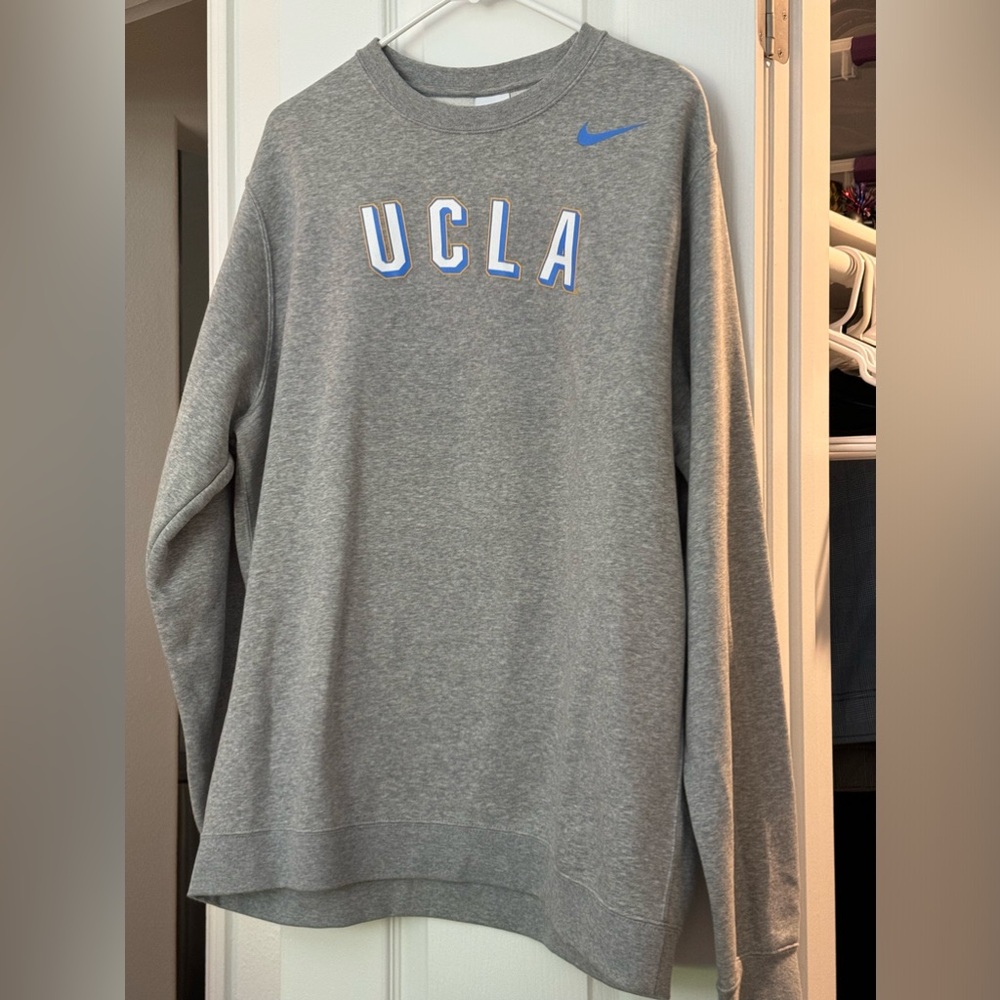 UCLA Nike sweatshirt XL Unisex